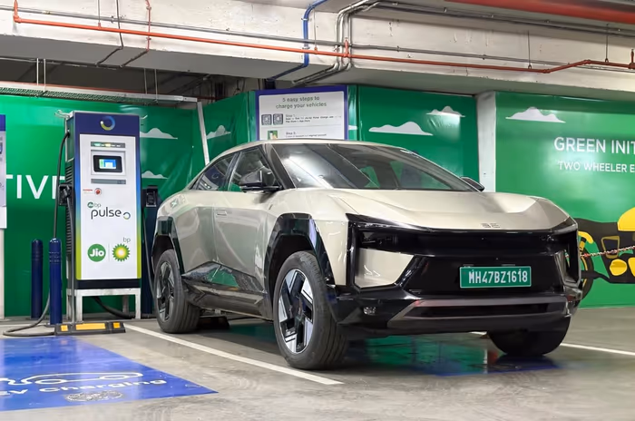 Mahindra Be 6 Real World Range Test during charging