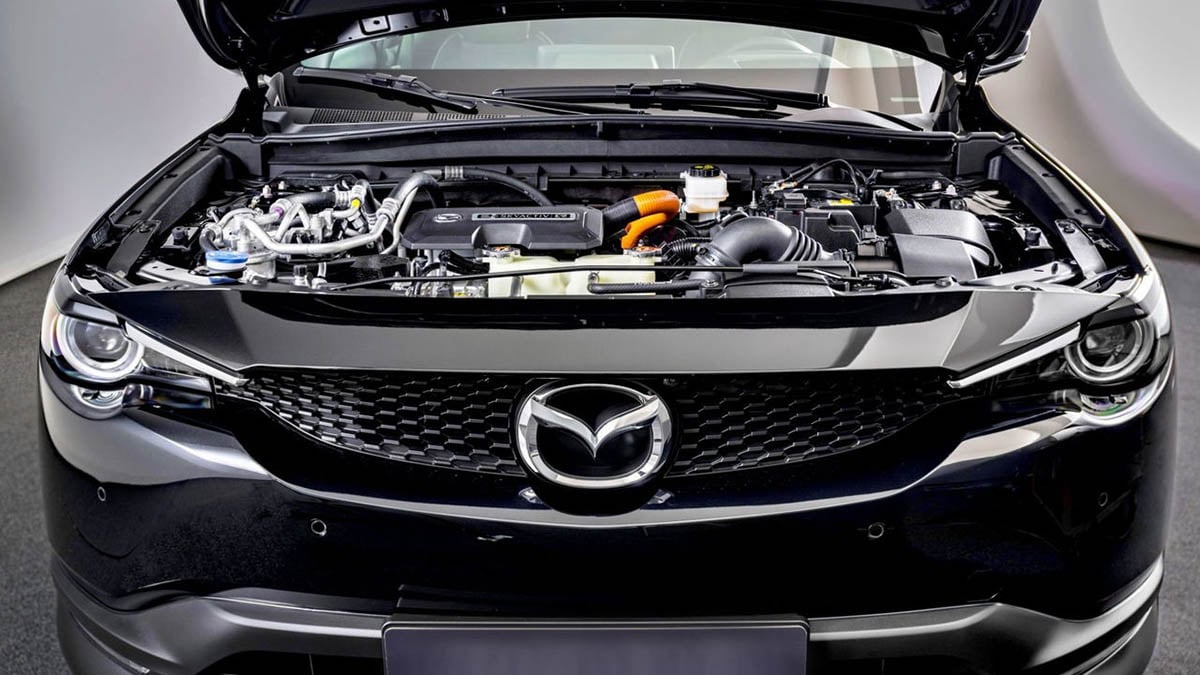     Mazda MX-30 R-EV hybrid rechargeable shaky-rechargeable autonomé